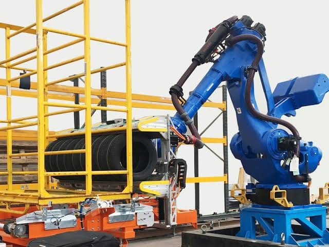 Tubos Corrugados Super Flexíveis REIKU com abraçadeiras, presilhas, prensa cabos e guias de cabos montados em DRESSPACK (Anacondas Robóticas) para uso em robôs industriais FANUC, ABB, KUKA, YASKAWA MOTOMAN etc. Você encontra na BERUF Brasil nas melhores condições!